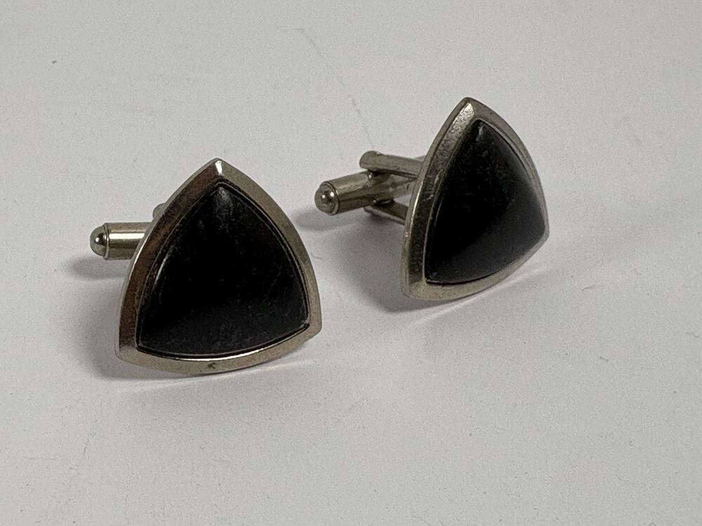 Vintage Black Onyx Style Triangle Cufflinks Silver Tone Men’s Formal Wear
